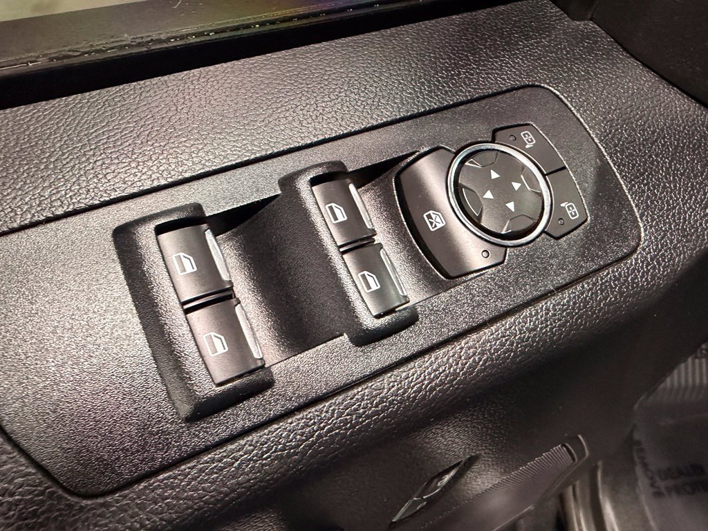Used 2016 Ford F150 XLT w/ Equipment Group 302A Luxury AWD/4WD image 28