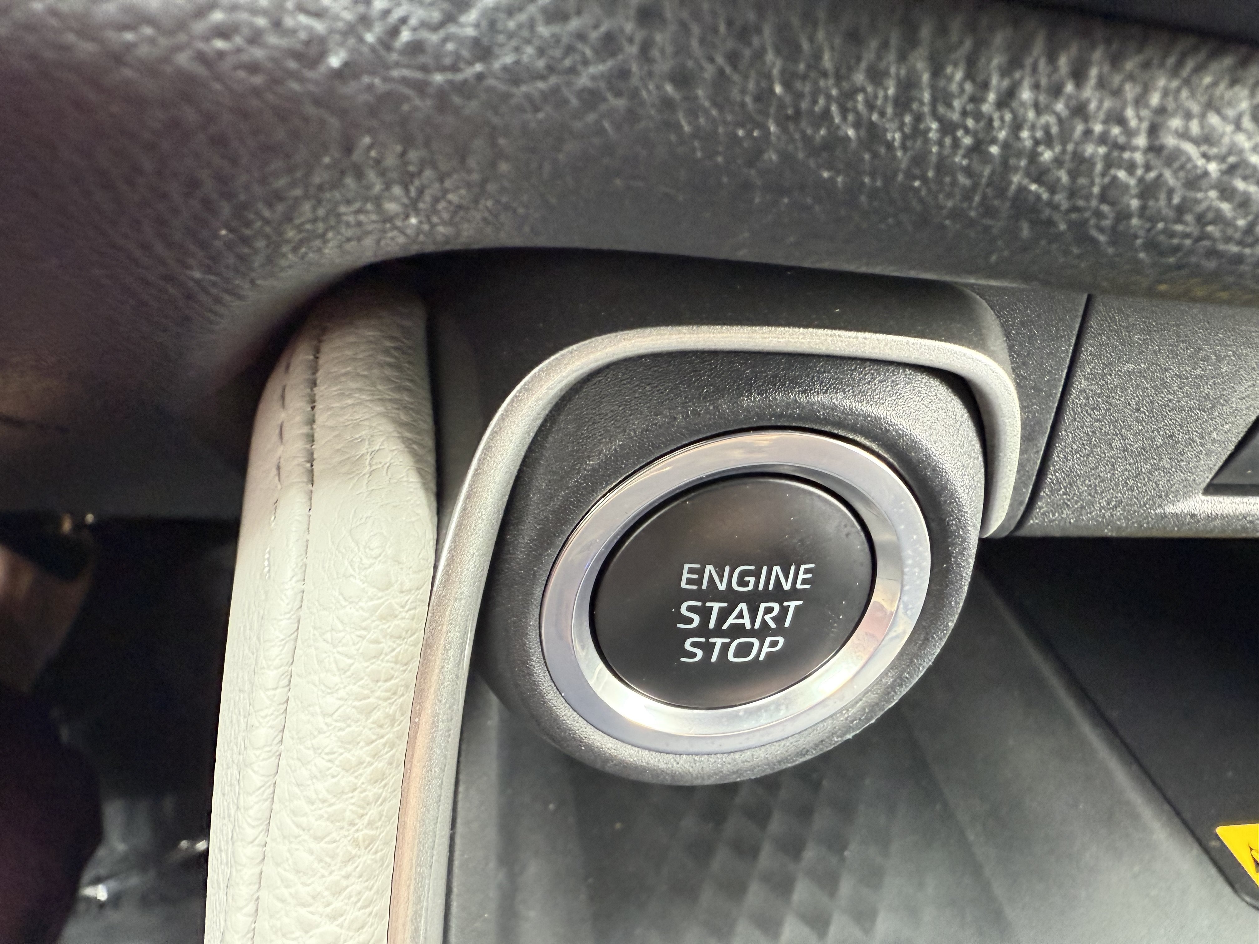 Certified 2024 Toyota Grand Highlander AWD image 12