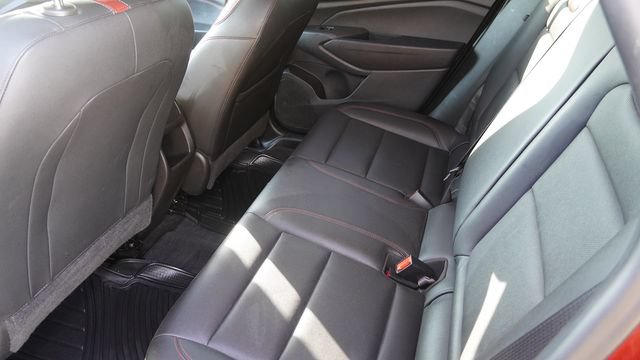 Used 2024 Chevrolet Trax RS w/ Sunroof Package FWD image 13