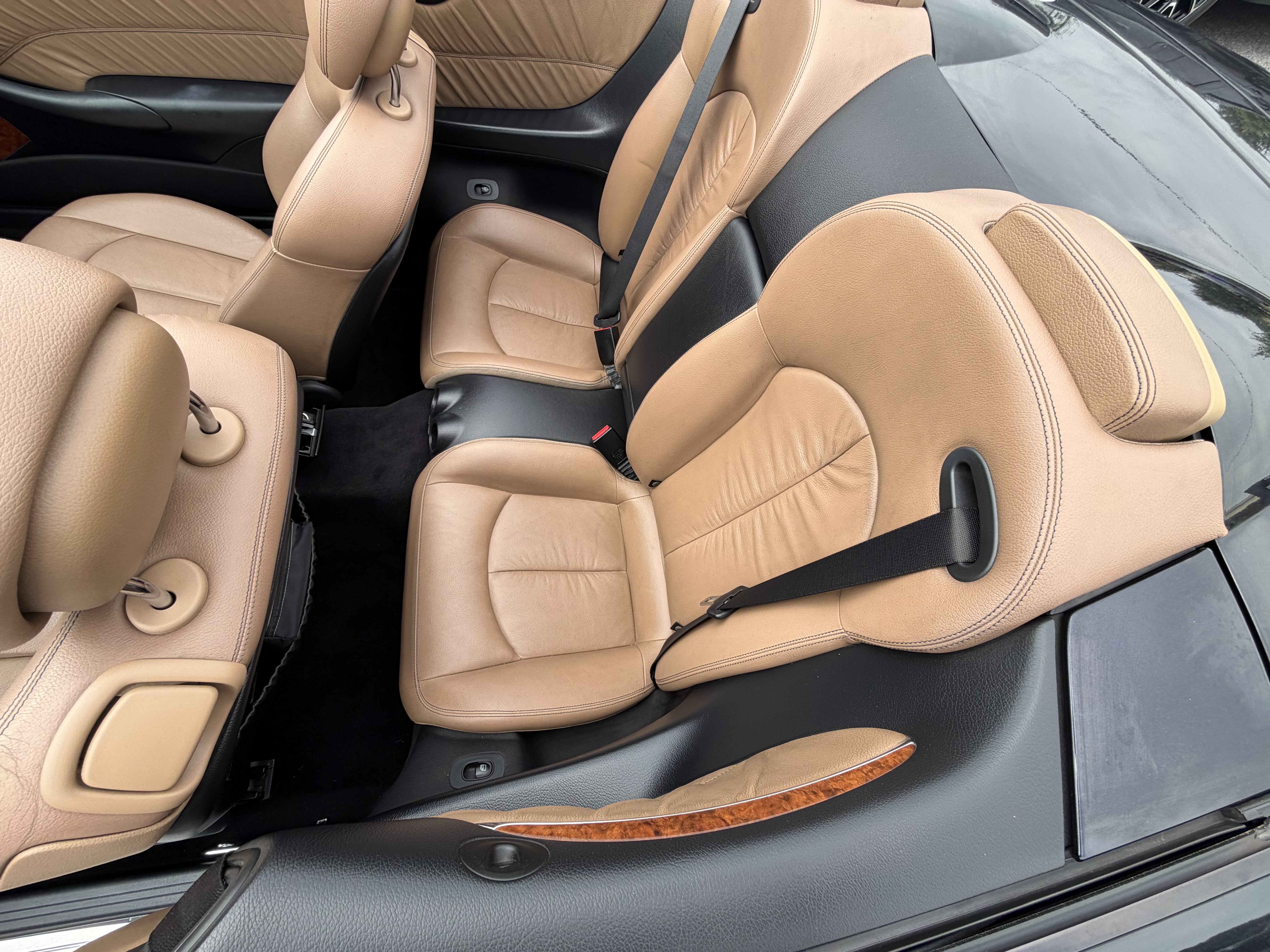 Used 2009 Mercedes-Benz CLK 350 Cabriolet image 14