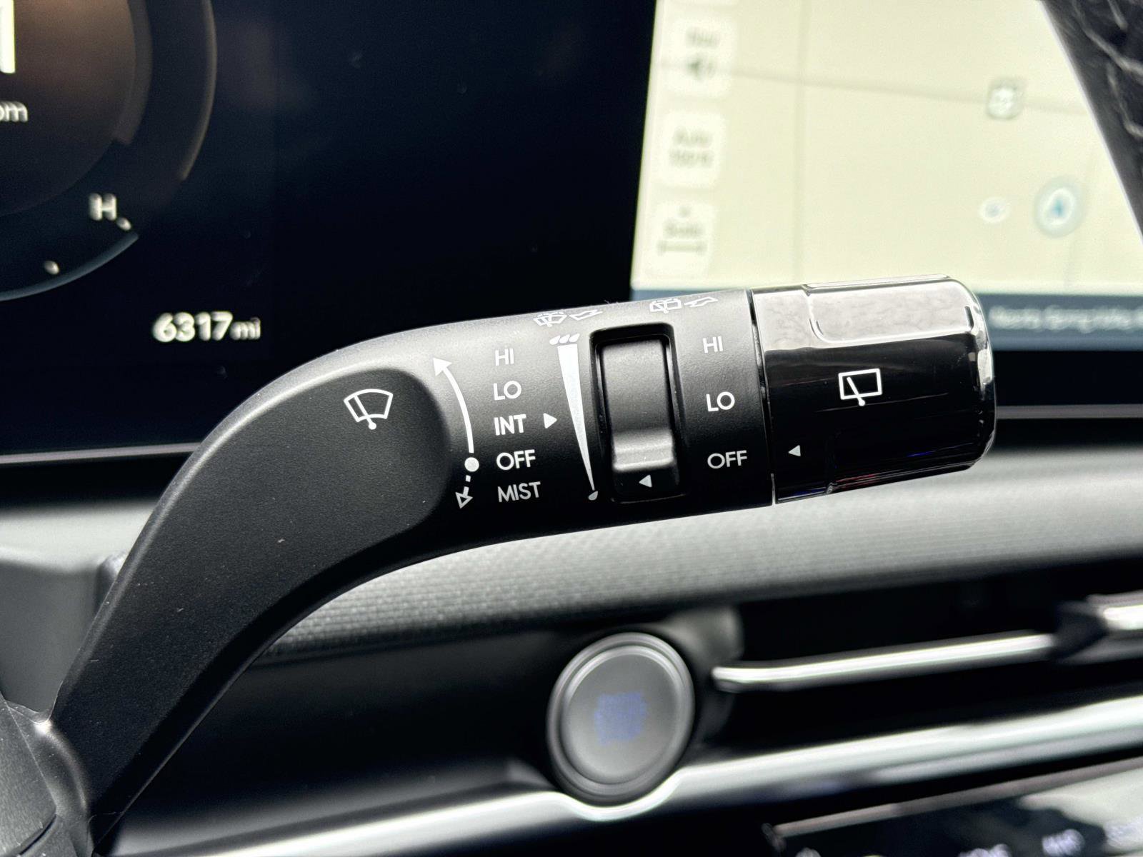 Certified 2025 Hyundai Tucson SEL image 11