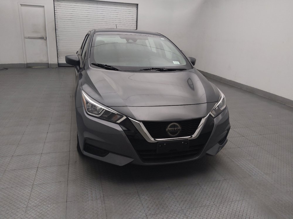Used 2020 Nissan Versa S FWD image 14