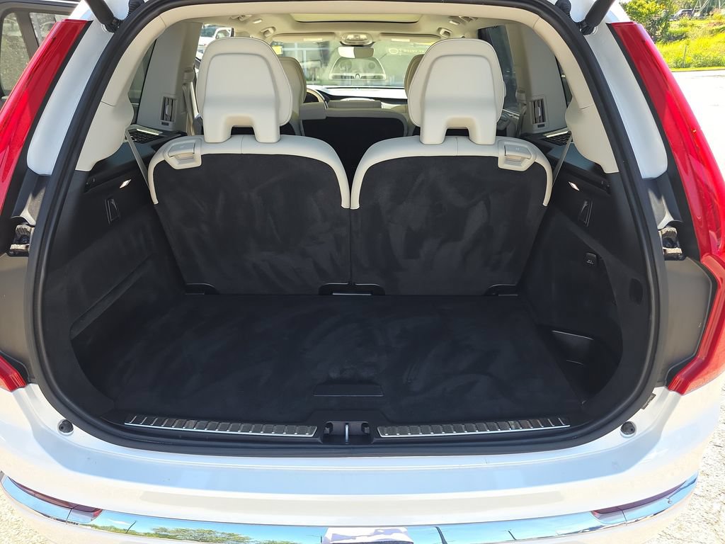 Certified 2024 Volvo XC90 B6 Ultimate AWD/4WD image 16