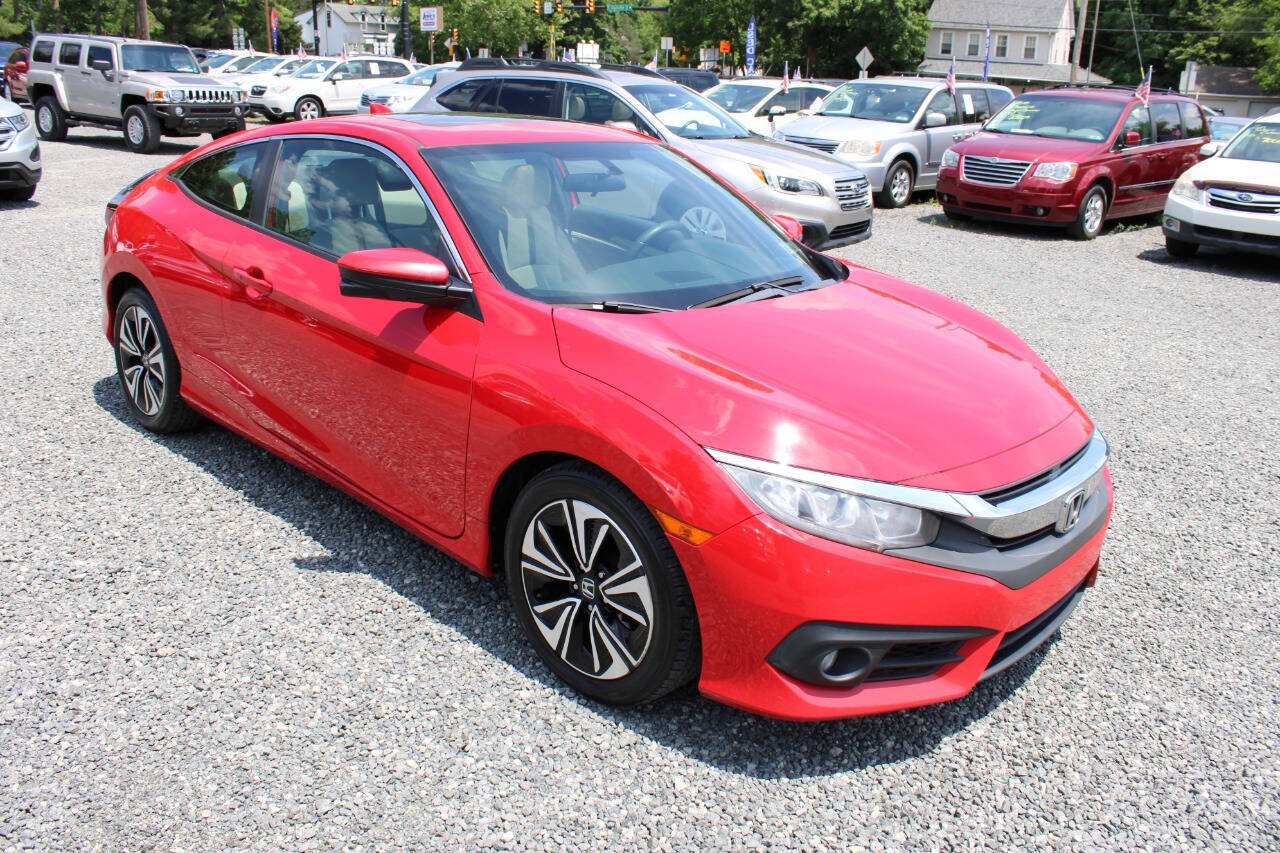 Used 2017 Honda Civic EX-T image 4