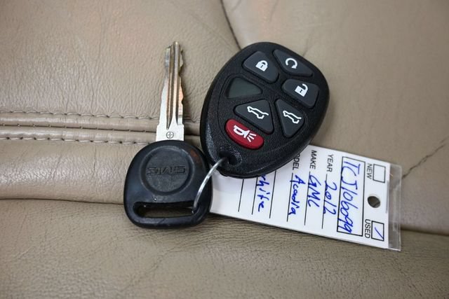 Used 2012 GMC Acadia SLT AWD/4WD image 24