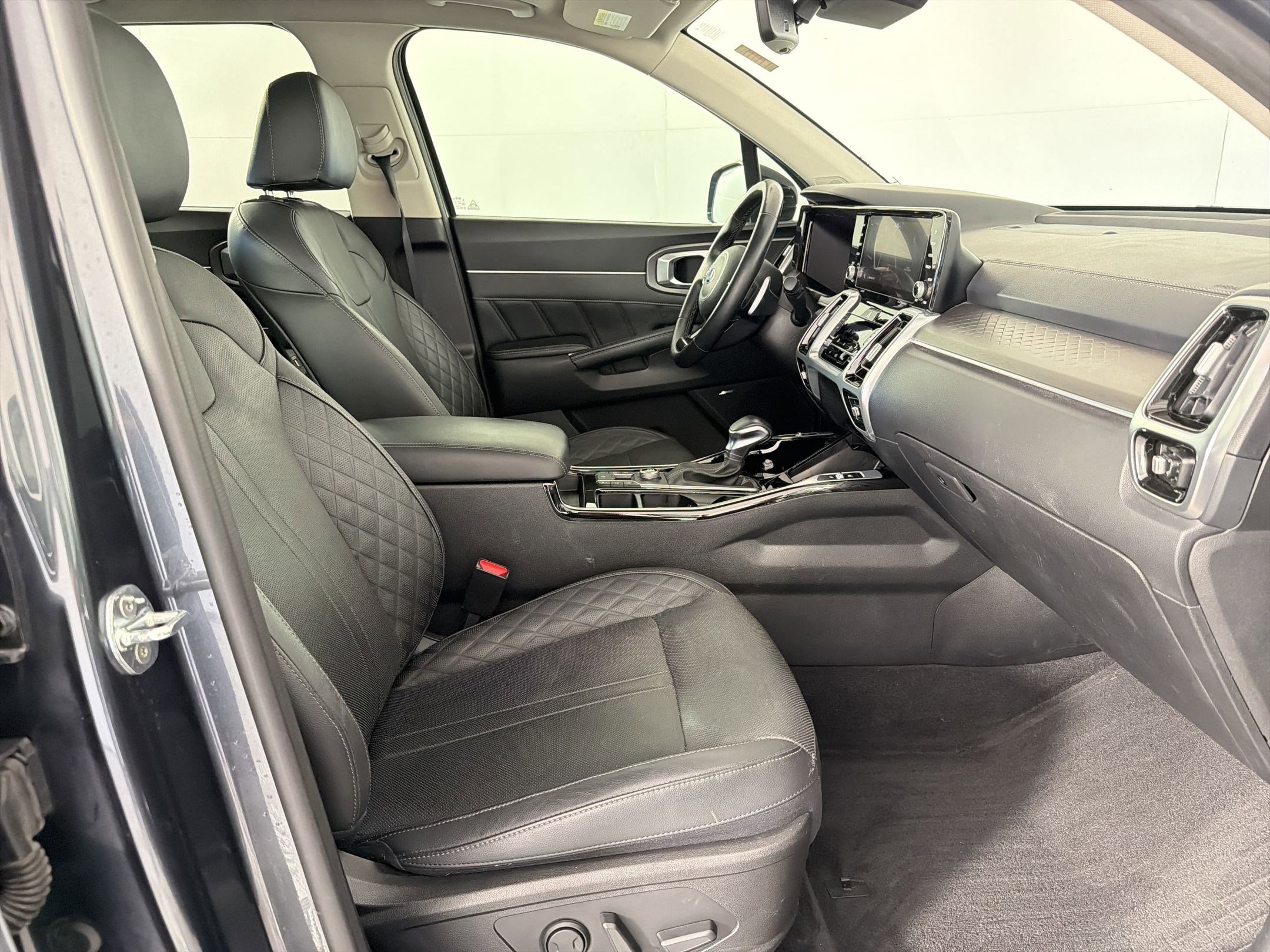 Used 2021 Kia Sorento SX FWD image 31