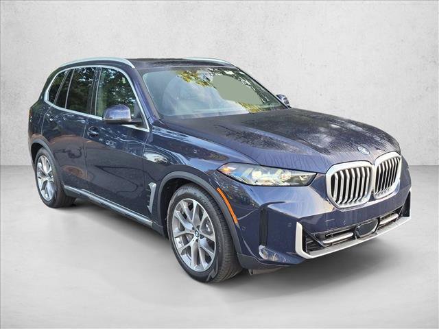 New 2026 BMW X5 xDrive50e w/ Climate Comfort Package AWD/4WD image 7