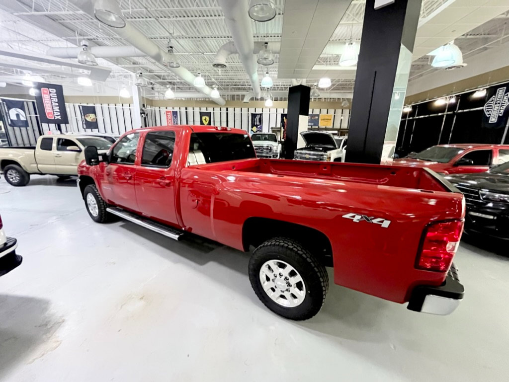 Used 2013 Chevrolet Silverado 3500 LTZ w/ LTZ Plus Package image 8