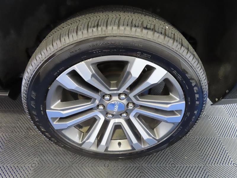 Used 2019 GMC Yukon XL Denali w/ Denali Ultimate Package image 8