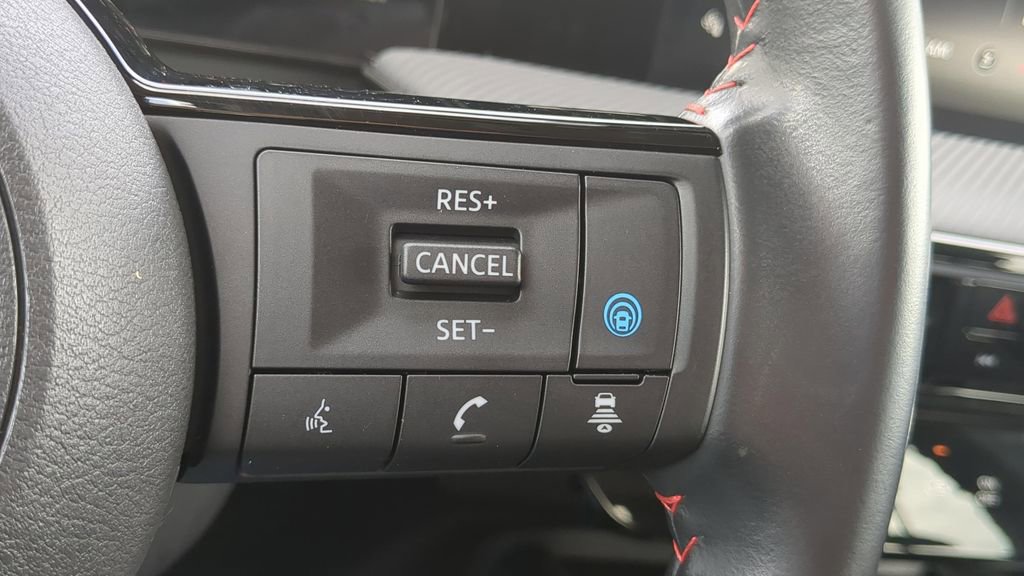 Certified 2025 Nissan Kicks SR w/ Interior Electronics Package AWD/4WD image 20