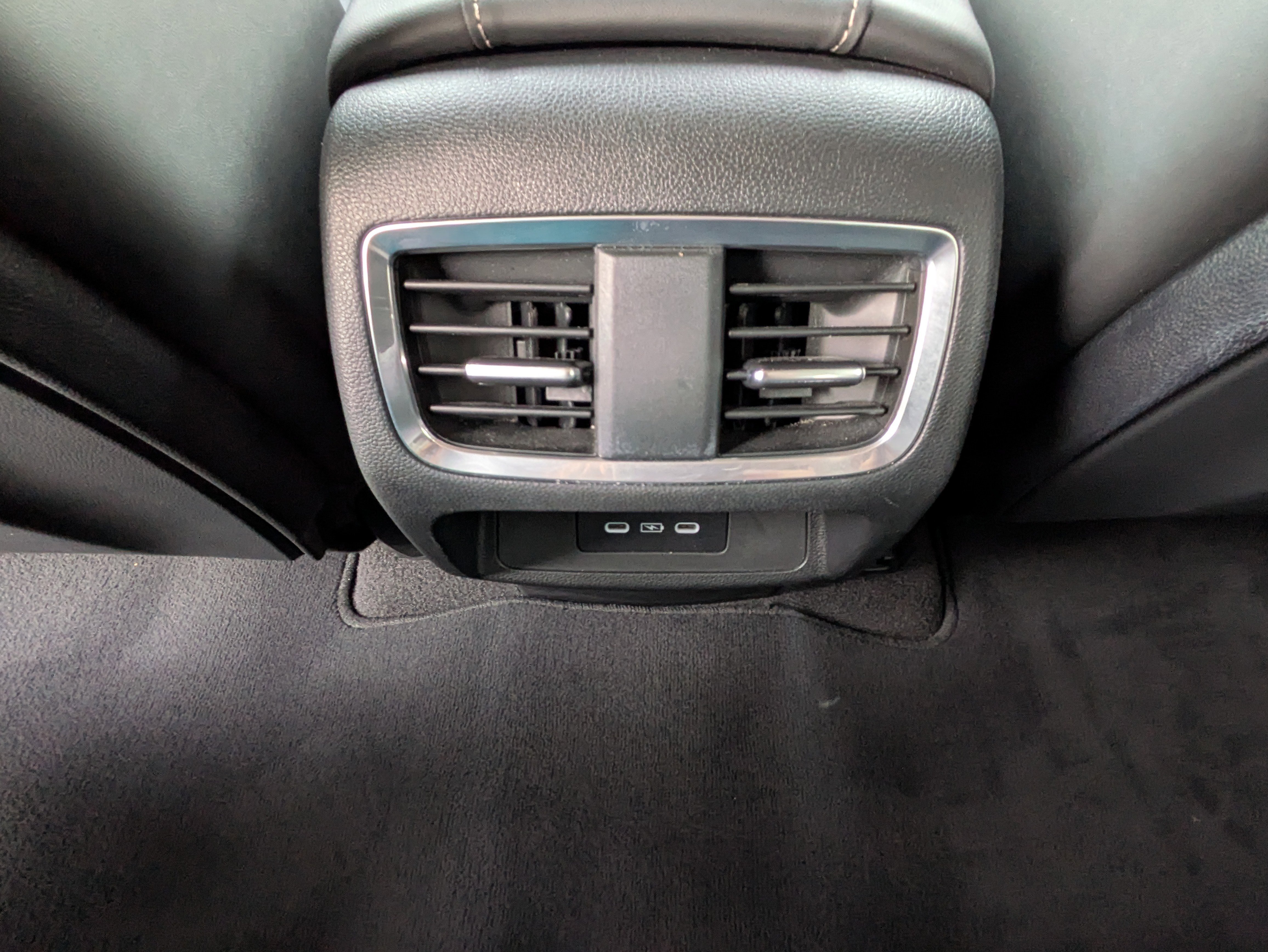 Used 2022 Acura RDX FWD w/ Technology Package image 19