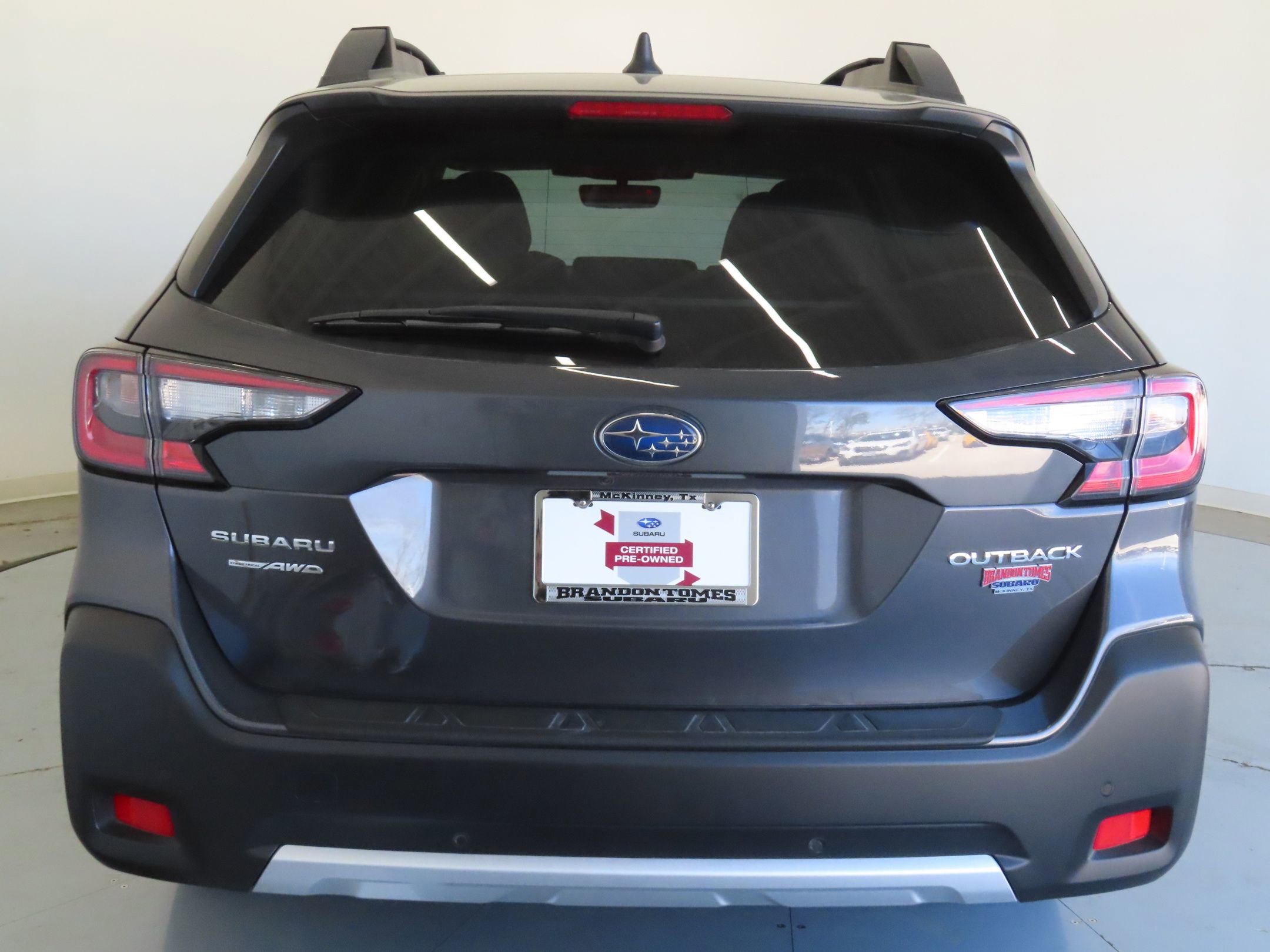 Used 2025 Subaru Outback Limited image 6