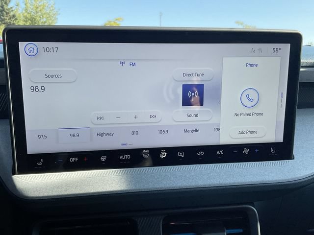 New 2025 Ford Maverick XLT w/ XLT Luxury Package AWD/4WD image 16