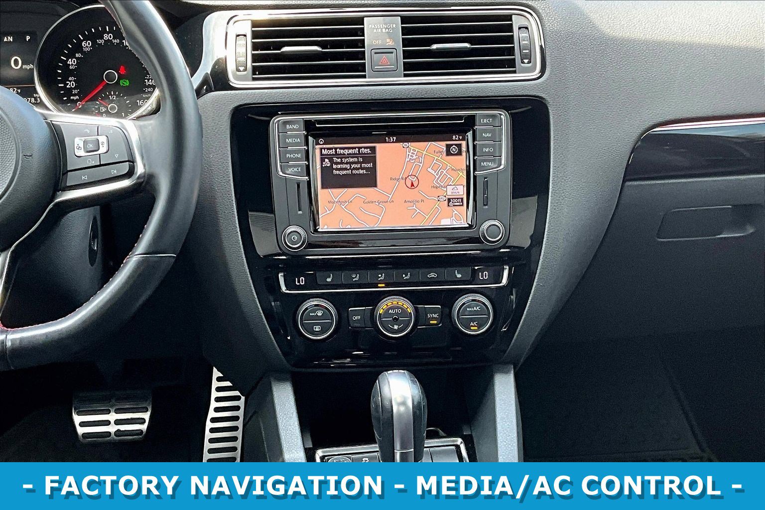 Used 2017 Volkswagen Jetta GLI image 9