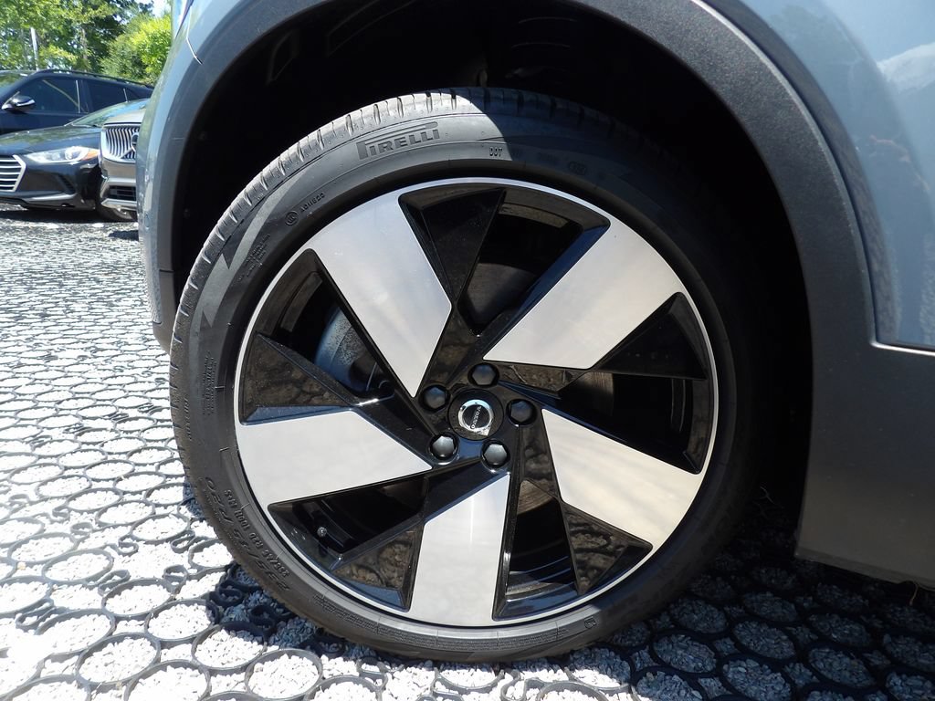 Certified 2023 Volvo C40 P8 Recharge Ultimate AWD/4WD image 30