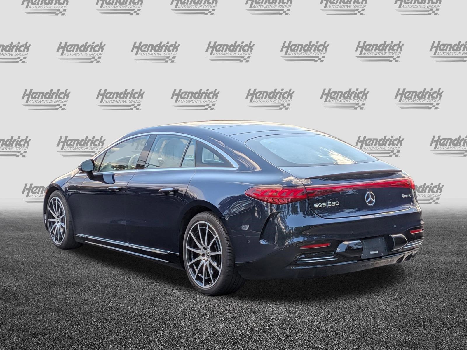 Used 2022 Mercedes-Benz EQS 580 4MATIC Sedan image 8