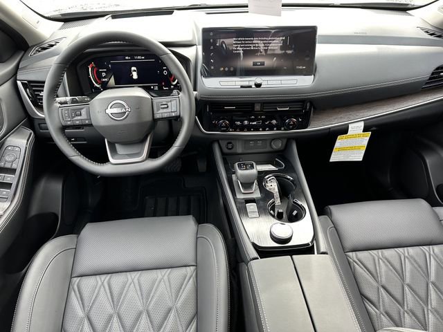 New 2026 Nissan Rogue Platinum w/ Platinum Premium Package image 18