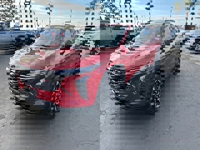 New 2026 Chevrolet Trax RS w/ Sunroof Package image 3