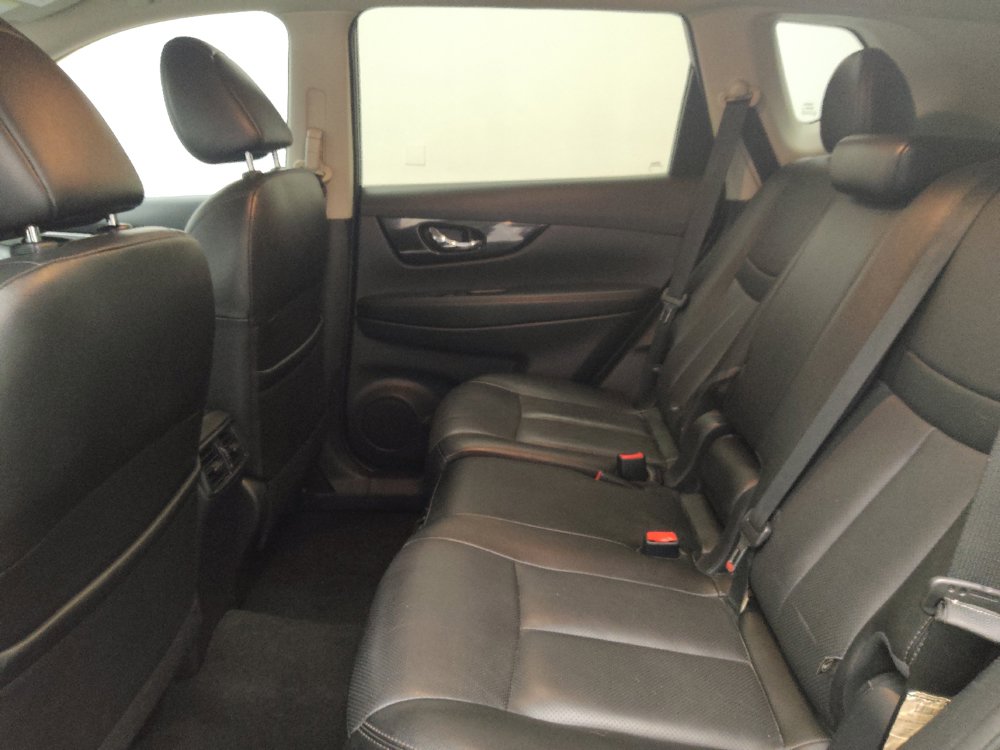 Used 2018 Nissan Rogue SL AWD/4WD image 18