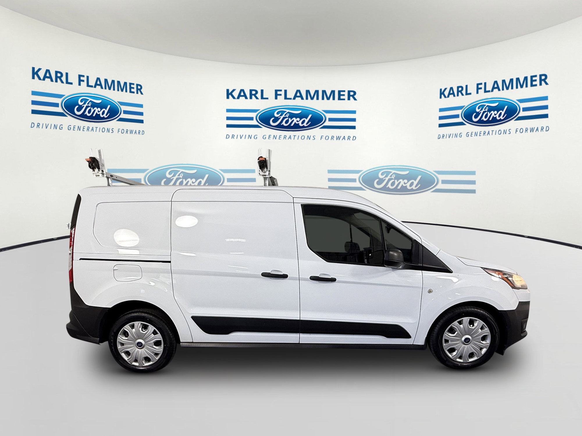 Certified 2023 Ford Transit Connect XL FWD image 2
