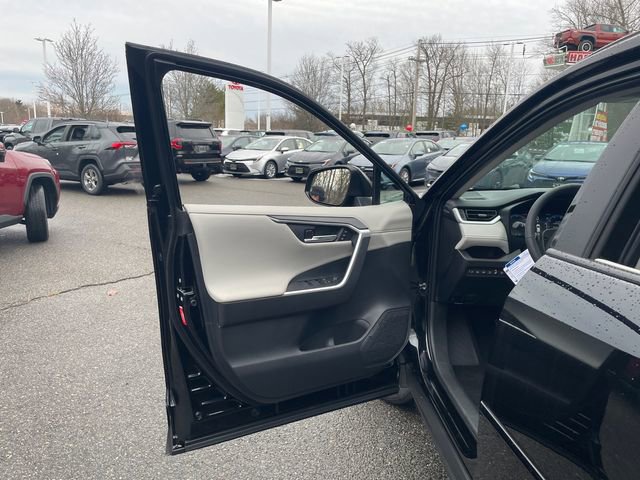 New 2025 Toyota RAV4 Limited image 24