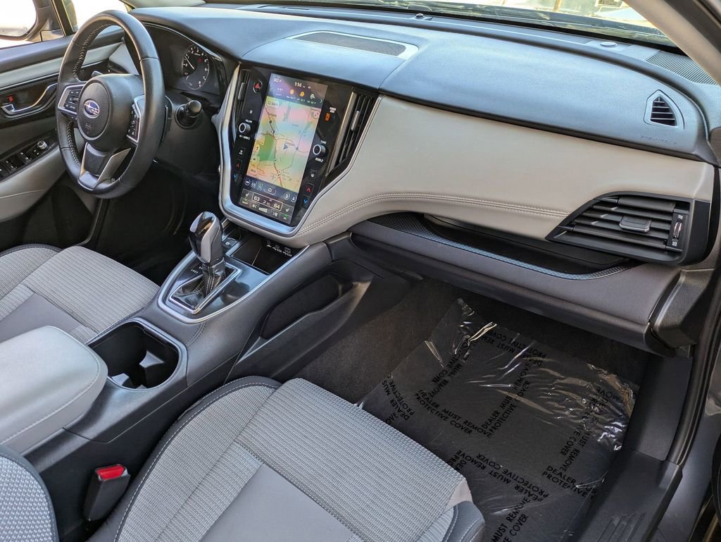 Used 2025 Subaru Outback Premium image 29