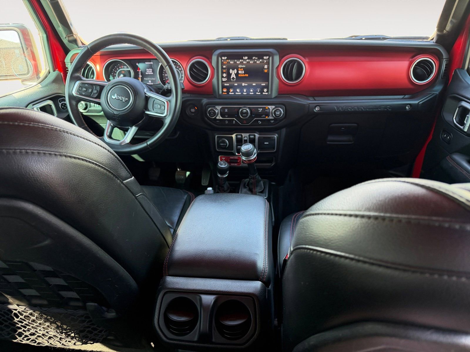 Used 2018 Jeep Wrangler Unlimited Rubicon image 10