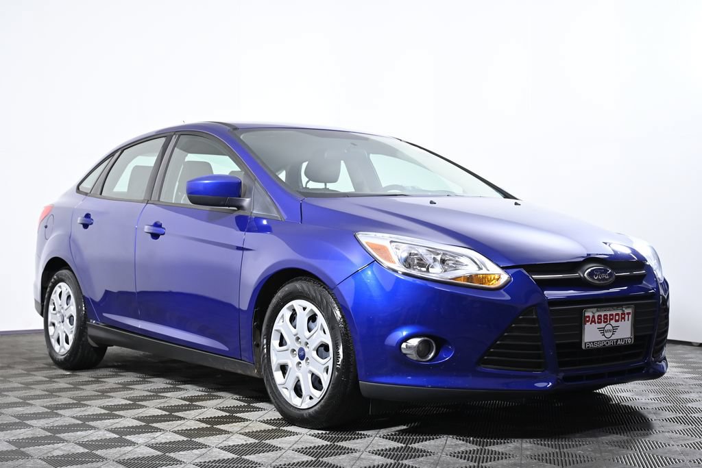 Used 2012 Ford Focus SE FWD image 3
