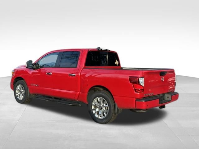 Used 2023 Nissan Titan SV w/ SV Convenience Package image 6