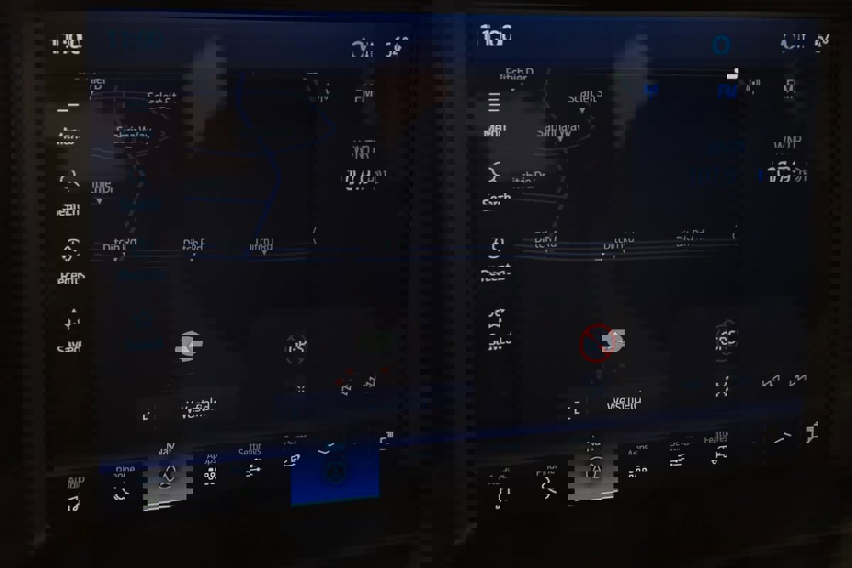 Used 2021 Ford Bronco Outer Banks image 9