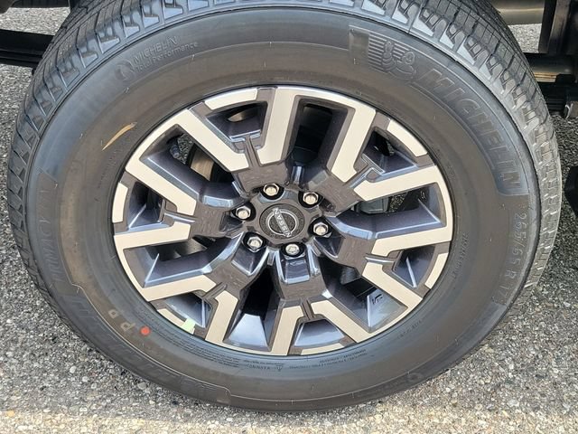 New 2026 Nissan Frontier SV w/ All-Weather Content Package AWD/4WD image 5
