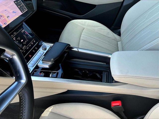 Used 2019 Audi e-tron Premium Plus w/ Cold Weather Package AWD/4WD image 15