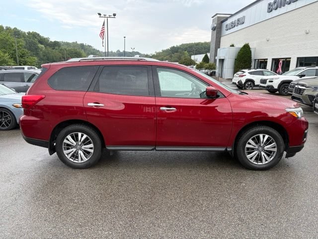 Certified 2020 Nissan Pathfinder SL w/ Cargo Package AWD/4WD image 8