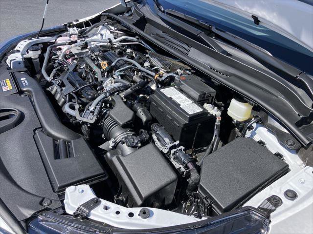 Certified 2026 Toyota Corolla SE FWD image 31