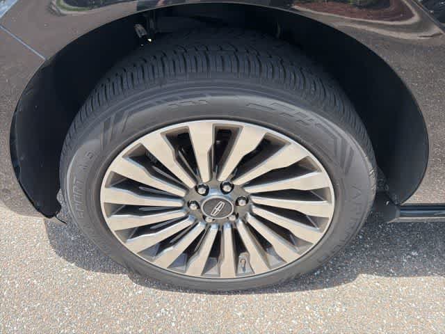 Used 2020 Lincoln Navigator L Reserve w/ Luxury Package AWD/4WD image 21