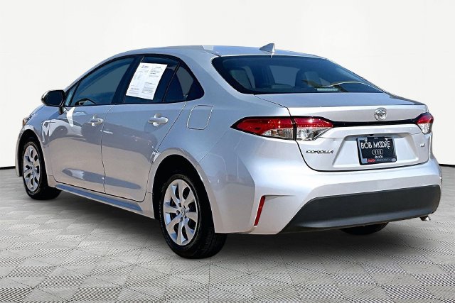Used 2026 Toyota Corolla LE FWD image 12
