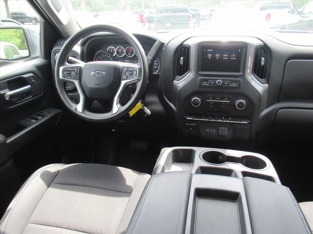 Used 2021 Chevrolet Silverado 1500 Custom Trail Boss w/ Safety Confidence Package AWD/4WD image 13
