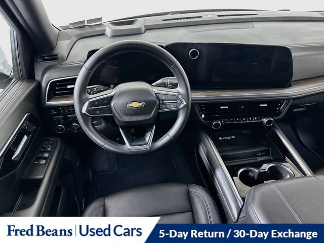Used 2026 Chevrolet Suburban LT w/ Comfort Package AWD/4WD image 30