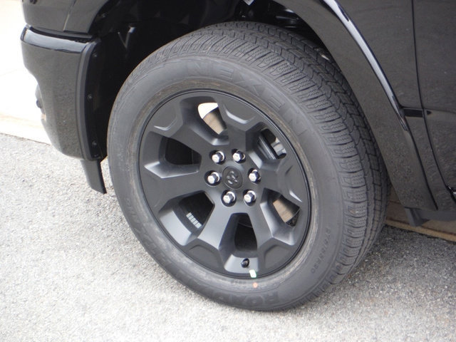 New 2027 RAM 1500 4x4 Crew Cab image 9