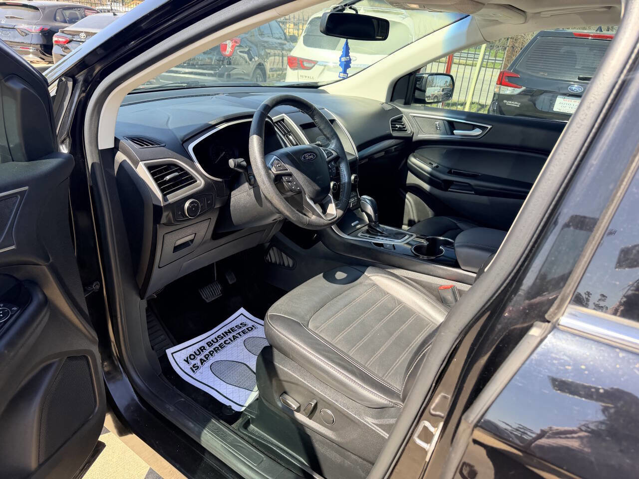 Used 2017 Ford Edge SEL w/ Equipment Group 201A FWD image 13