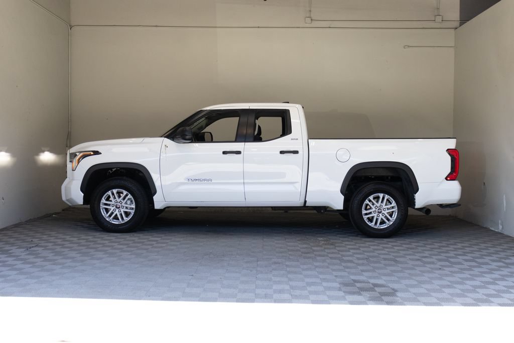 Used 2024 Toyota Tundra SR5 AWD/4WD image 7