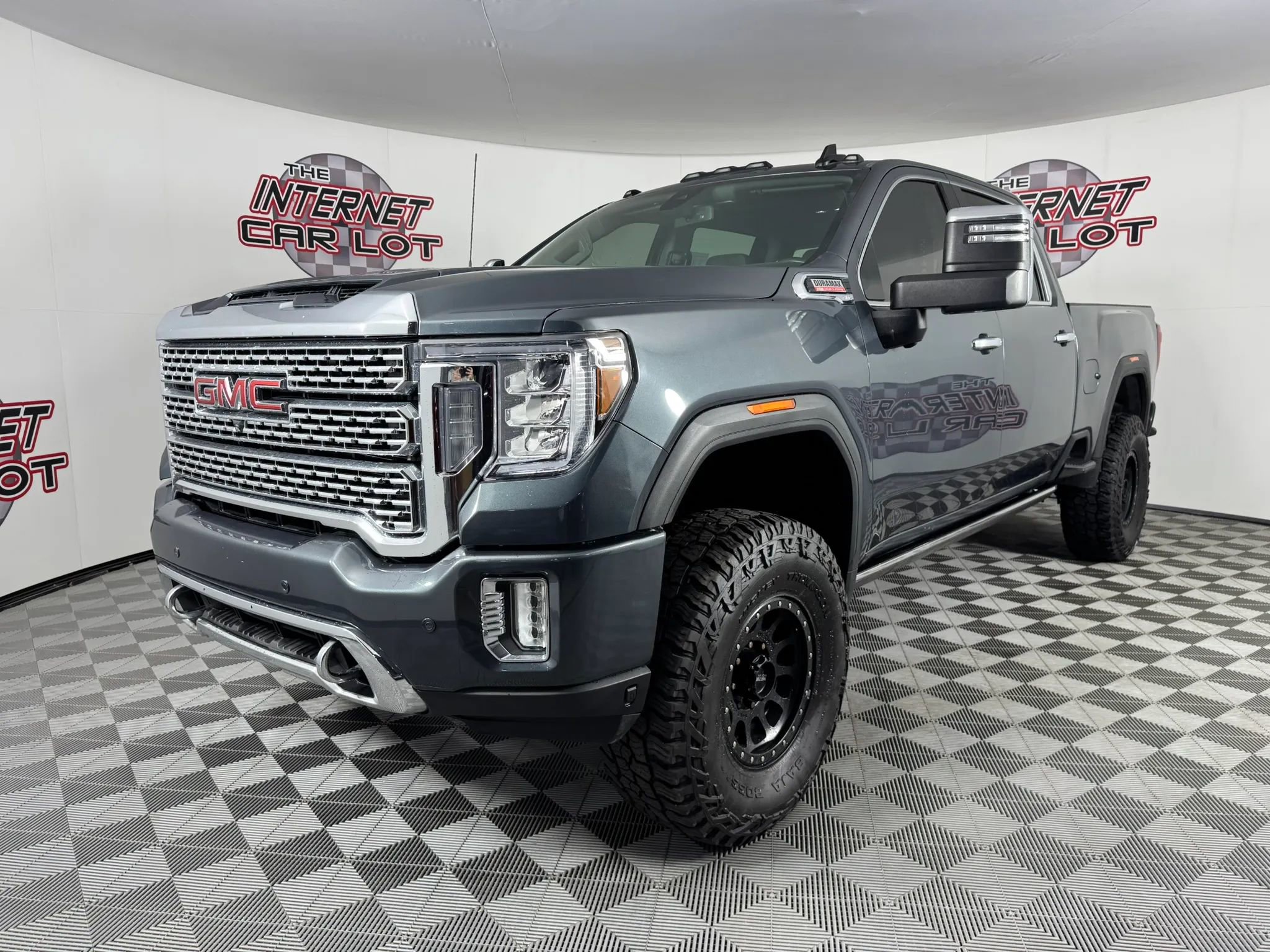 Used 2022 GMC Sierra 2500 Denali image 3