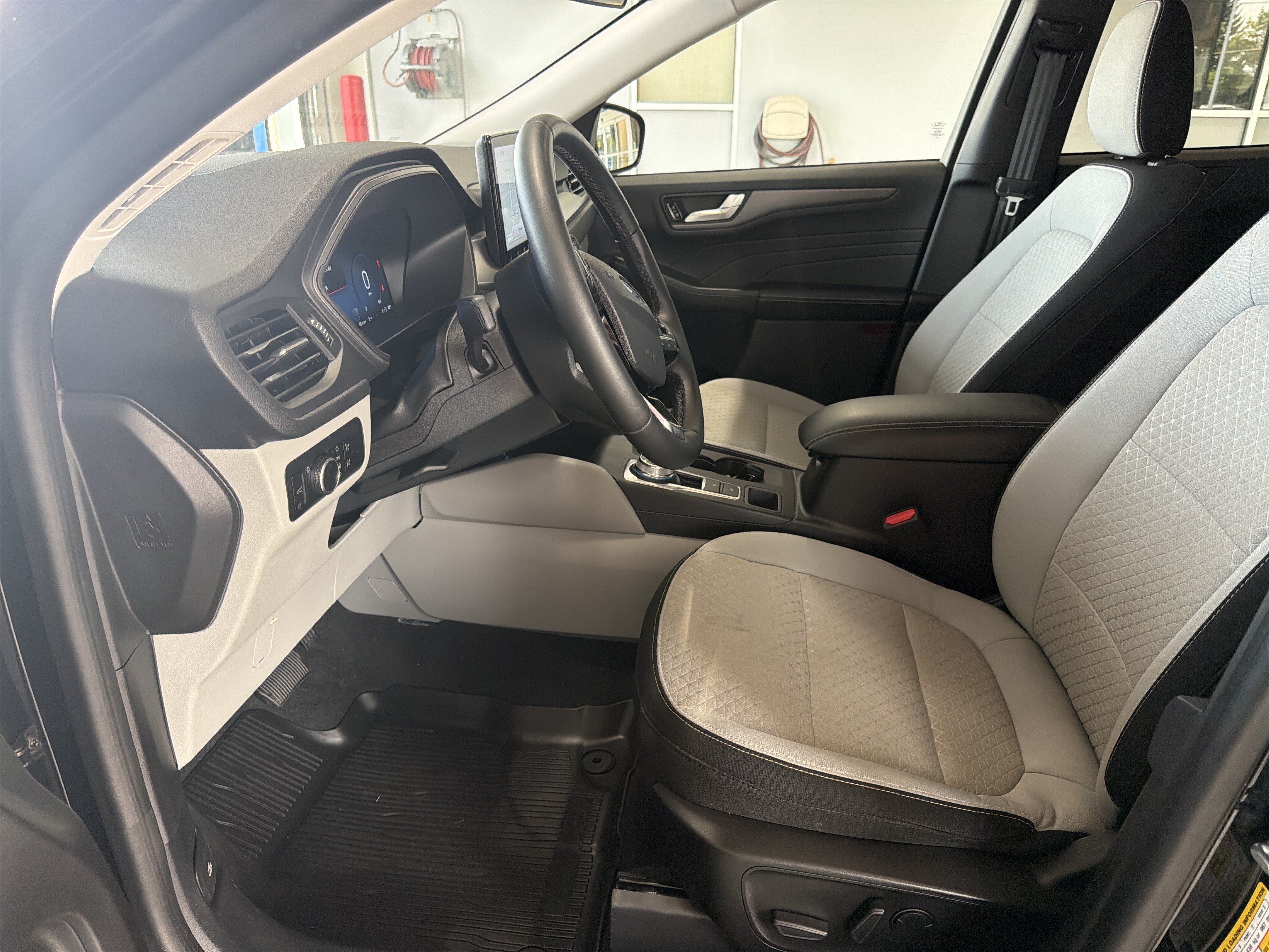 Certified 2023 Ford Escape Active w/ Tech Pack #2 AWD/4WD image 19