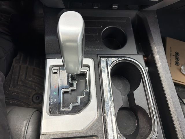 Used 2014 Toyota Tundra Limited w/ Limited Premium Package image 22