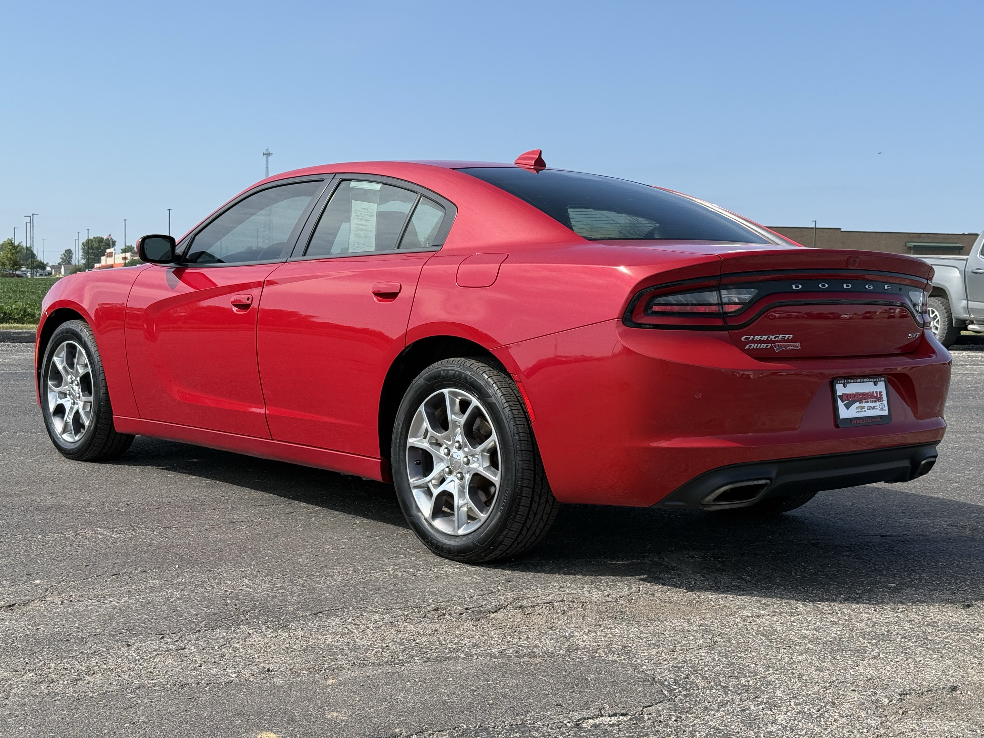 Used 2016 Dodge Charger SXT w/ AWD Premium Group image 6