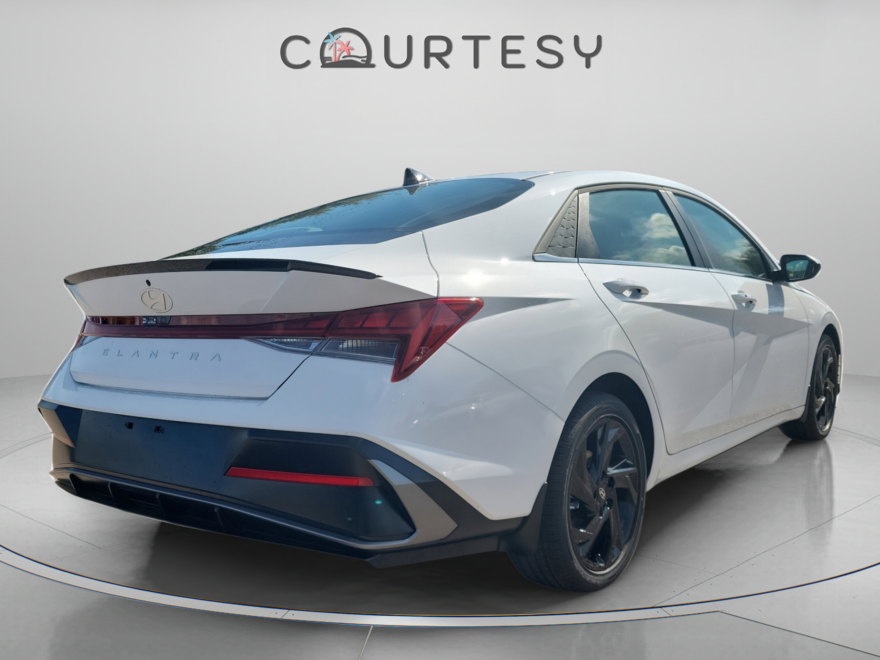 New 2026 Hyundai Elantra SEL Sport Premium FWD image 4
