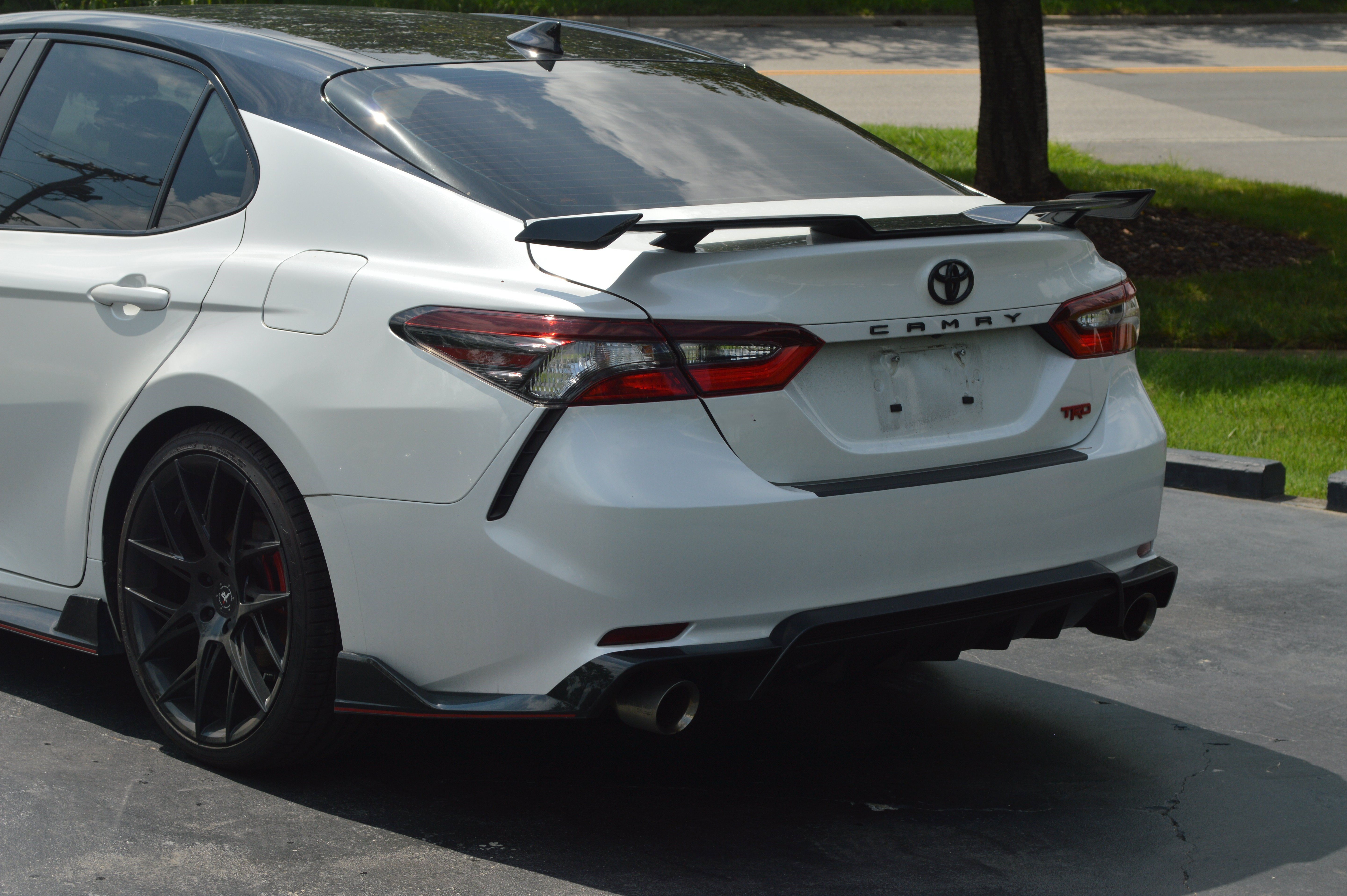 Used 2022 Toyota Camry TRD w/ TRD Package w/JBL Audio FWD image 3