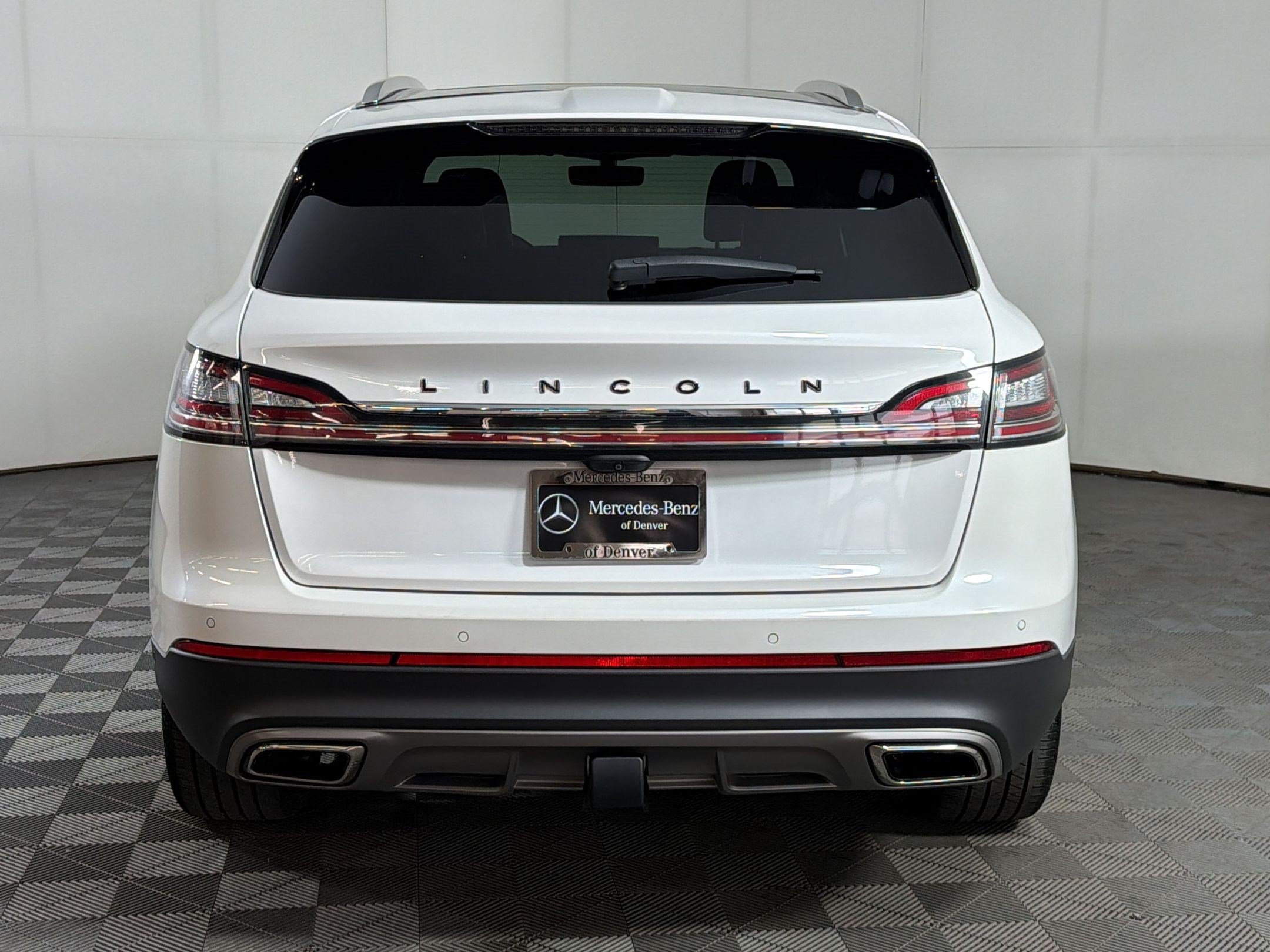 Used 2022 Lincoln Nautilus Black Label w/ Class II Trailer Tow Package AWD/4WD image 10