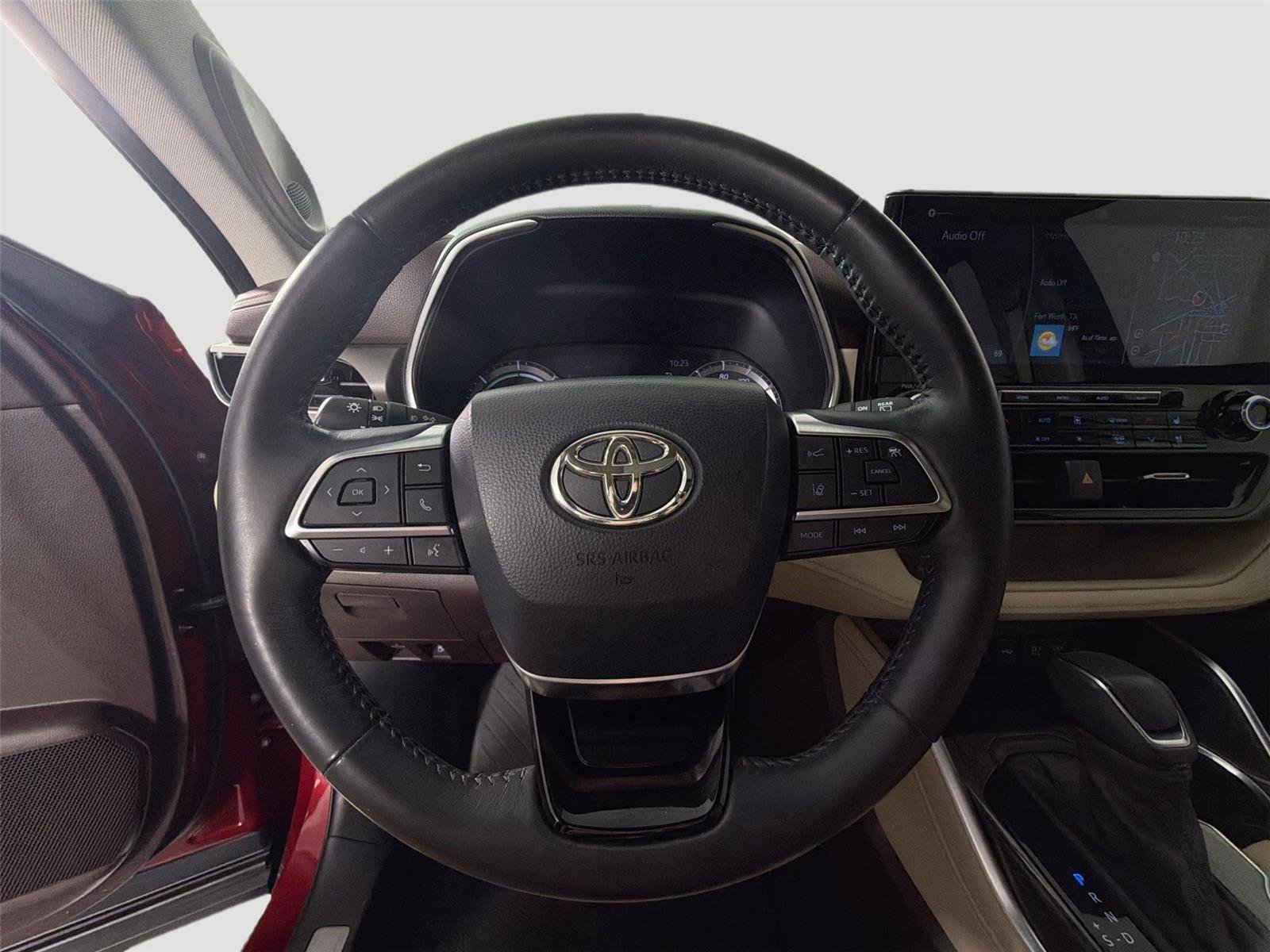Used 2021 Toyota Highlander Limited image 12