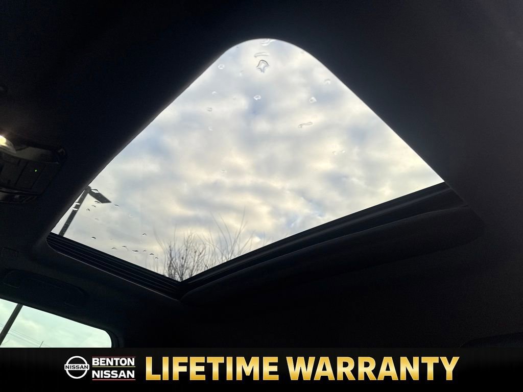 Used 2024 Toyota Land Cruiser image 25